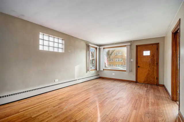 $349,900 | 3232 North Narragansett Avenue, Chicago, IL 60634