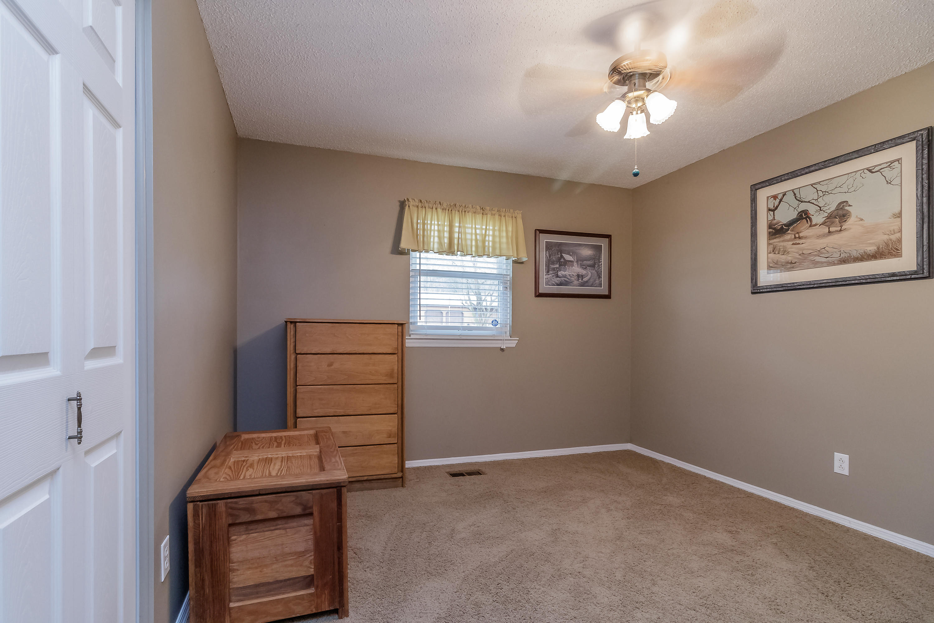 486 Three Notch Road Ringgold, GA 30736 - Photo 15 of 20 Bed 15