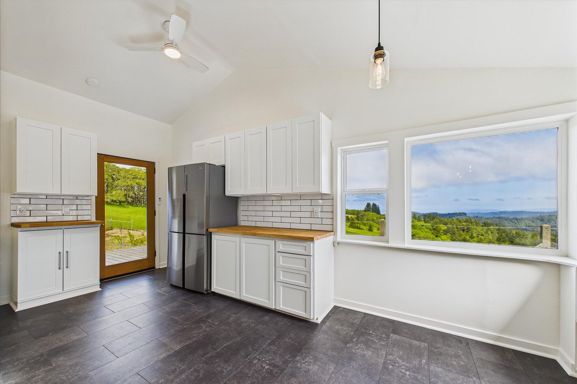 1205 Barry Road Kneeland, CA 95549 - Photo 22 of 73