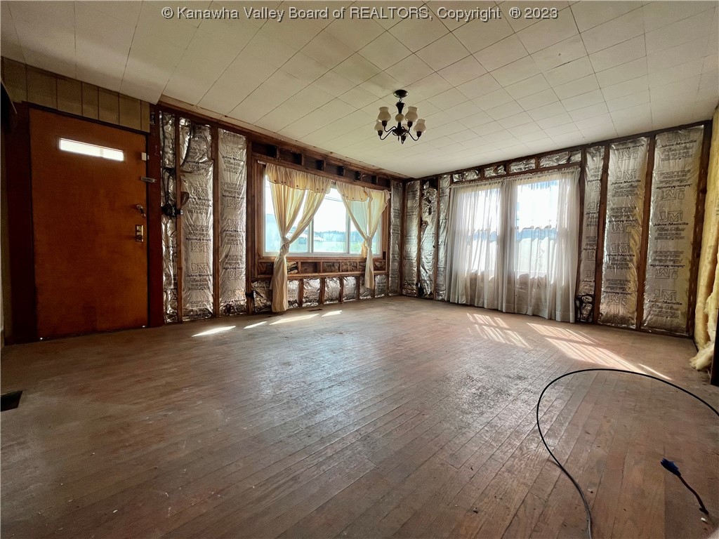 218 3rd Street Winfield, WV 25213 - Photo 13 of 26 Gallery Image 13