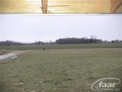9910 Currier Road Millington, MI 48746 - Photo 6 of 11 20243294-5.JPG