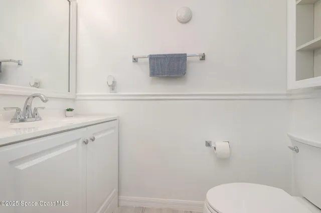 a view of a room with shelf