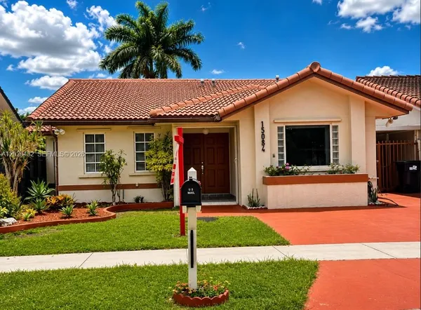 $3,400 | 15084 Southwest 62nd Street, Unit 15084, Miami, FL 33193