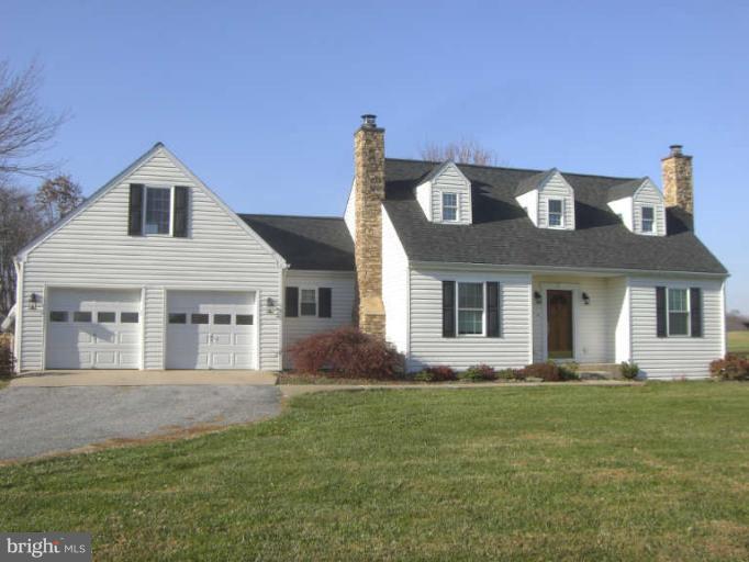 314 Bluegrass Lane Hampstead, MD 21074 - Photo 1 of 8 Exterior (Front)