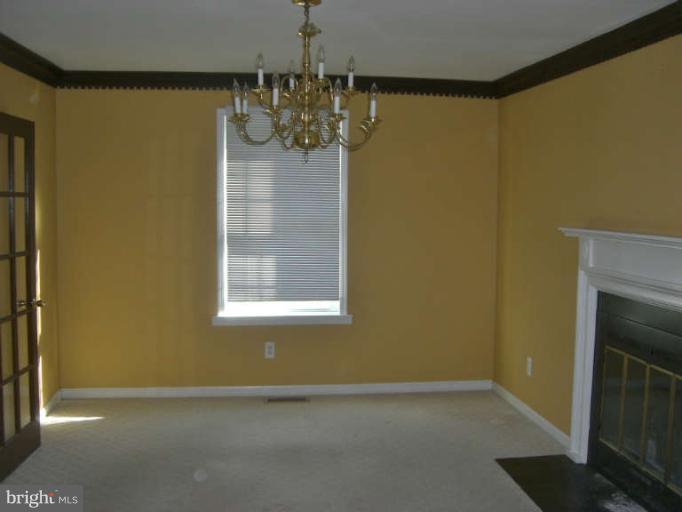 314 Bluegrass Lane Hampstead, MD 21074 - Photo 4 of 8 Dining Room