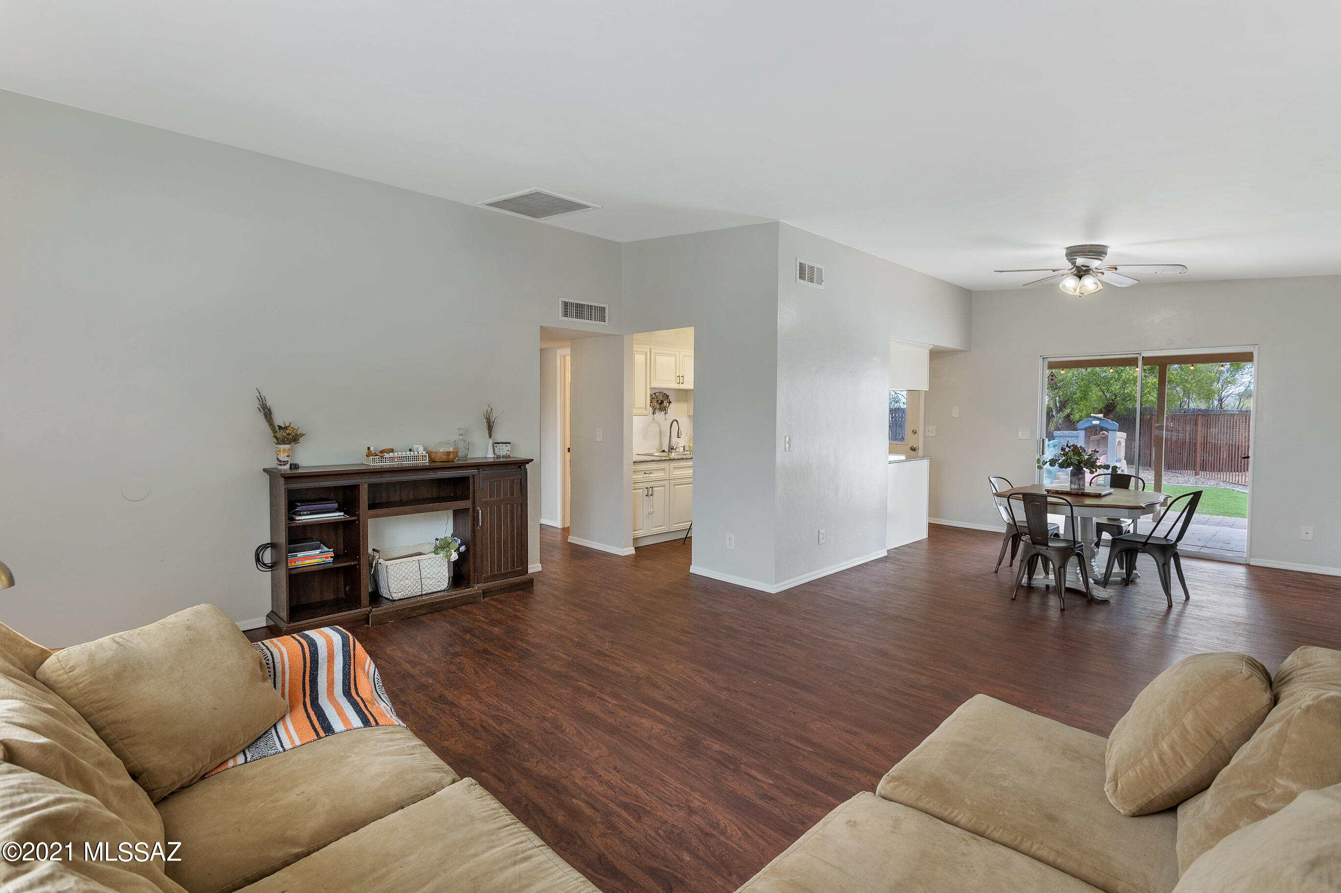 4131 West Massingale Road Tucson, AZ 85741 - Photo 7 of 28