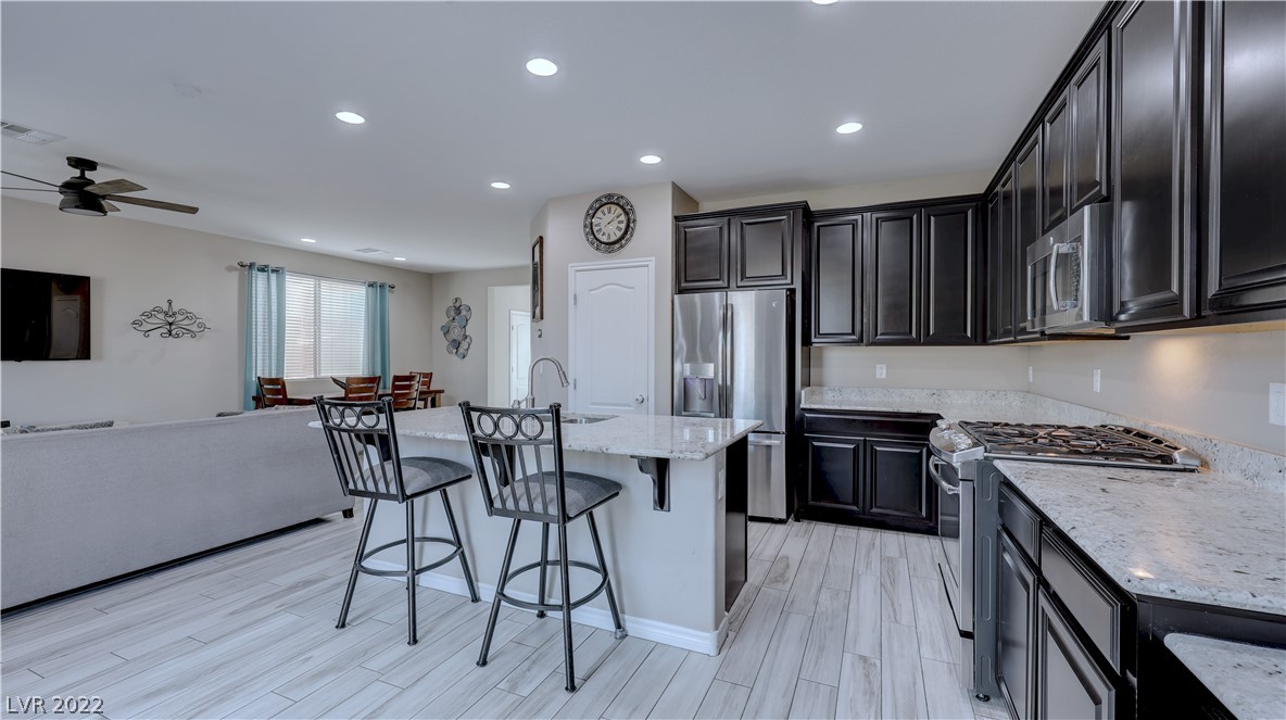 12454 Loggeta Way Las Vegas, NV 89141 - Photo 25 of 44