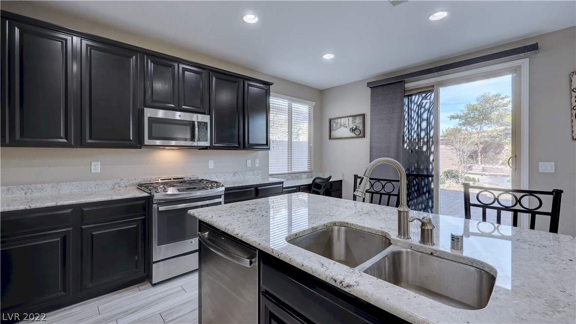 12454 Loggeta Way Las Vegas, NV 89141 - Photo 32 of 44