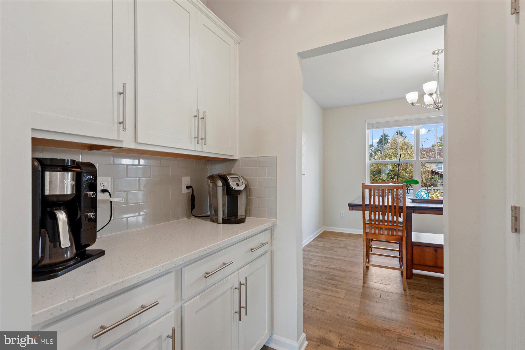 691 Stonegate Road Westminster, MD 21157 - Photo 6 of 36 Beautiful clean finishes.