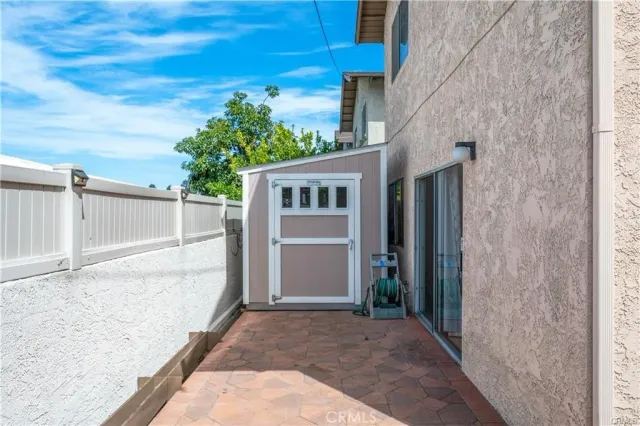 $995 | 25626 Oak Street, Lomita, CA 90717