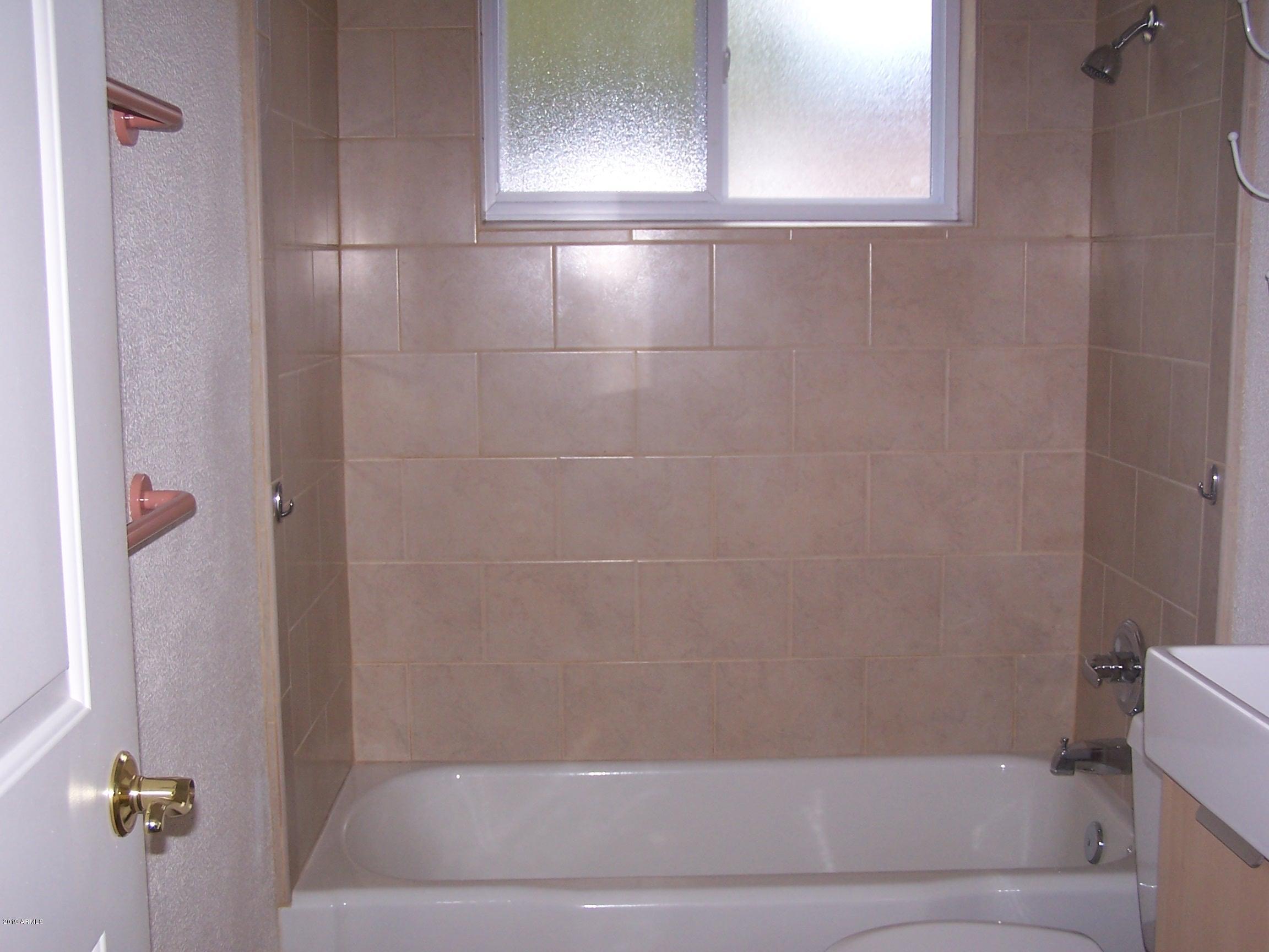 3446 East Coronado Road Phoenix, AZ 85008 - Photo 13 of 27 Guest Bathroom