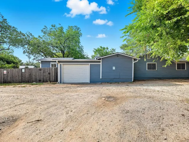 $625,000 | 2205 Coleto Street, Austin, TX 78722