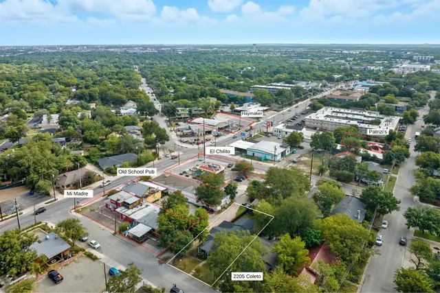 $625,000 | 2205 Coleto Street, Austin, TX 78722