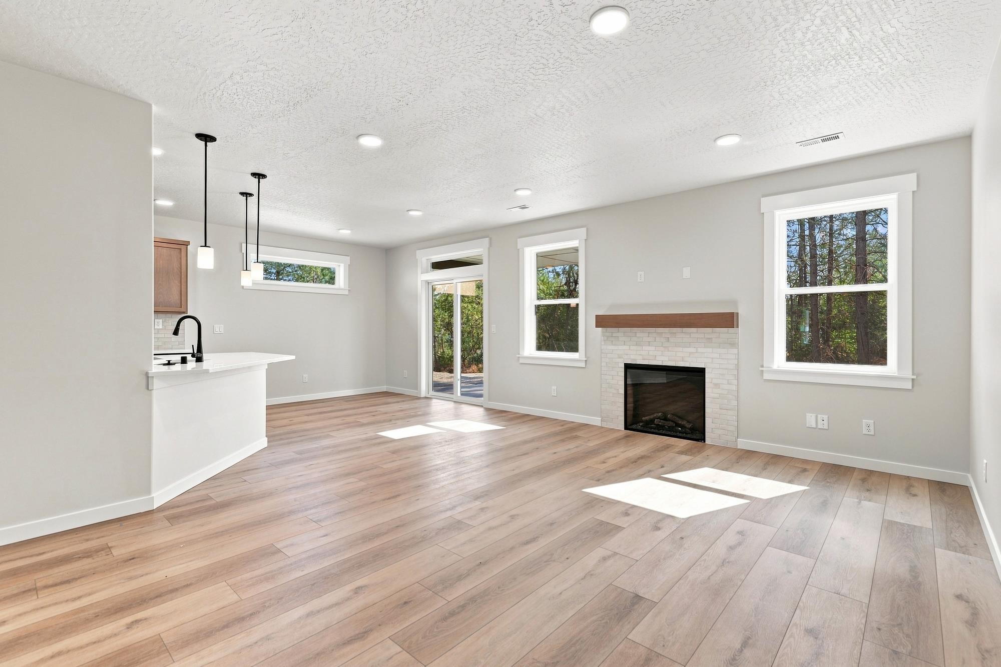 302 Apple Tree Court Cheney, WA 99004 - Photo 11 of 34 Gallery Image 11