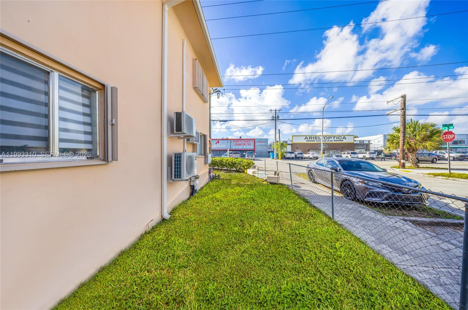 955 West 23rd Street Hialeah, FL 33010 - Photo 12 of 30
