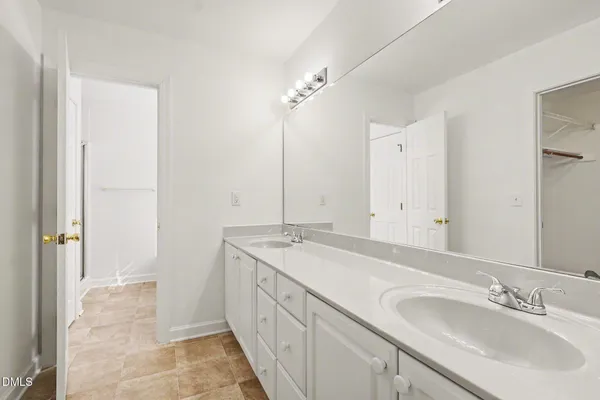 $674,900 | 104 North Crabtree Knoll, Chapel Hill, NC 27514