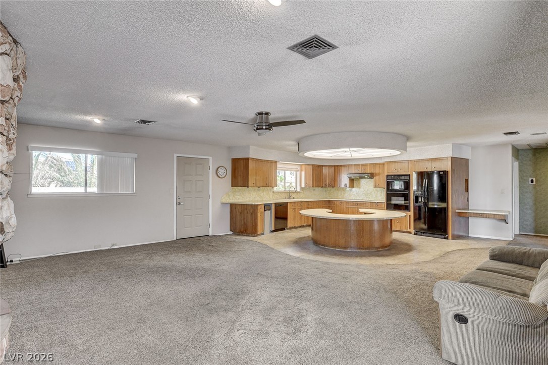 5600 Del Rey Avenue Las Vegas, NV 89146 - Photo 18 of 99