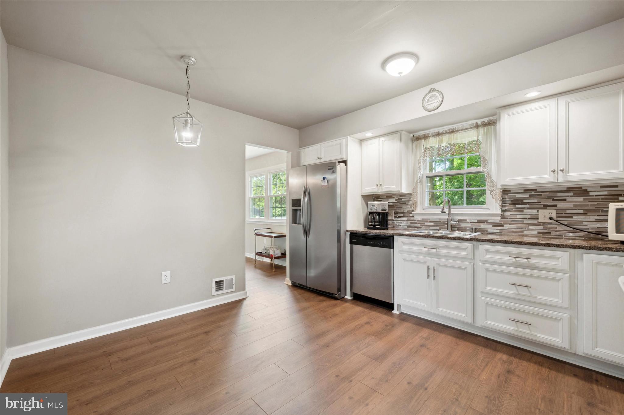 2742 Springfield Road Broomall, PA 19008 - Photo 4 of 15 Gallery Image 4