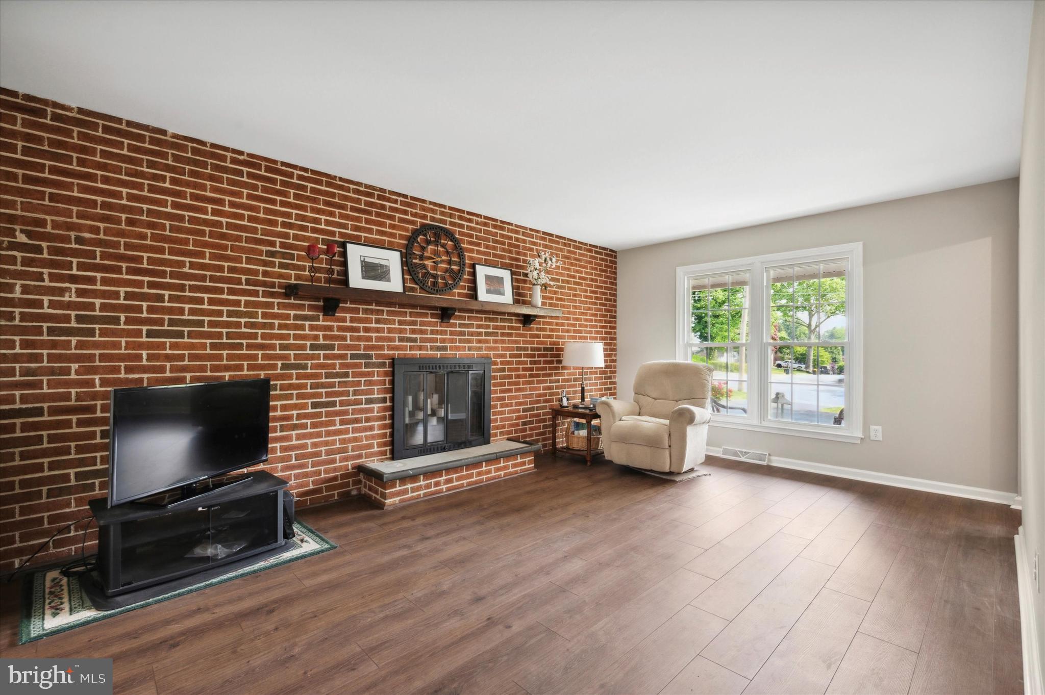 2742 Springfield Road Broomall, PA 19008 - Photo 6 of 15 Gallery Image 6