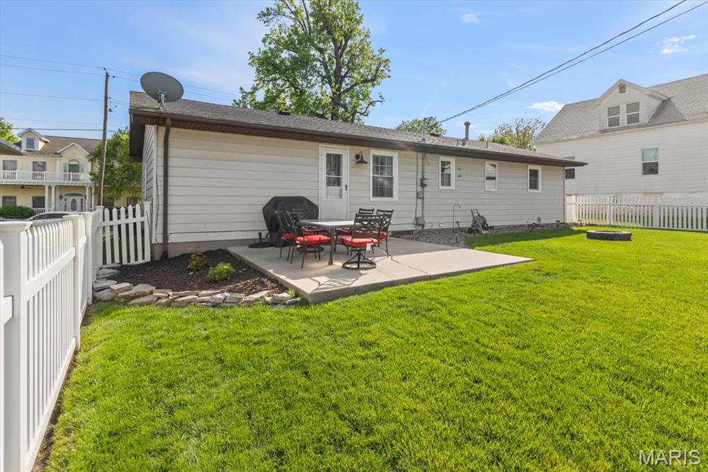 614 South Rapp Avenue Columbia, IL 62236 - Photo 35 of 37