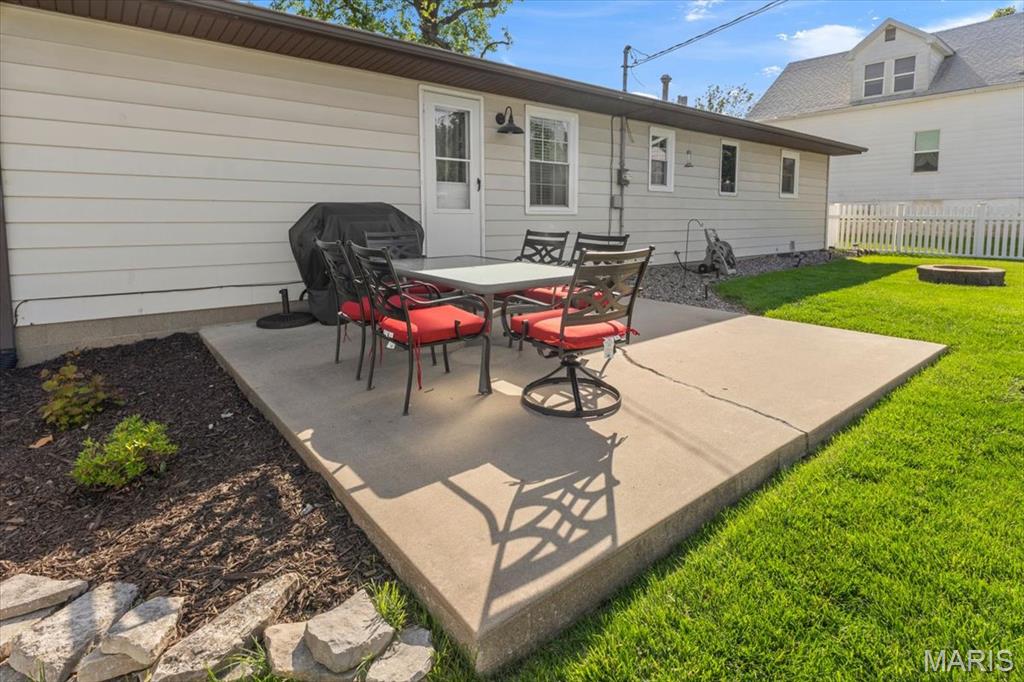 614 South Rapp Avenue Columbia, IL 62236 - Photo 36 of 37