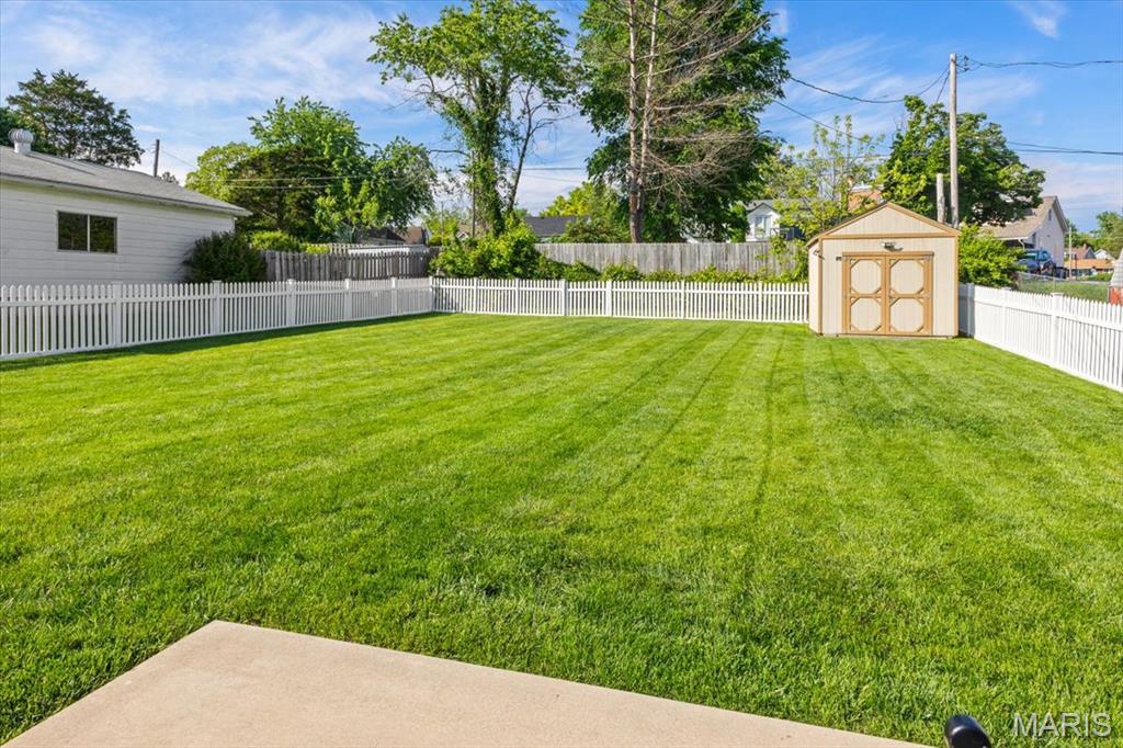 614 South Rapp Avenue Columbia, IL 62236 - Photo 37 of 37