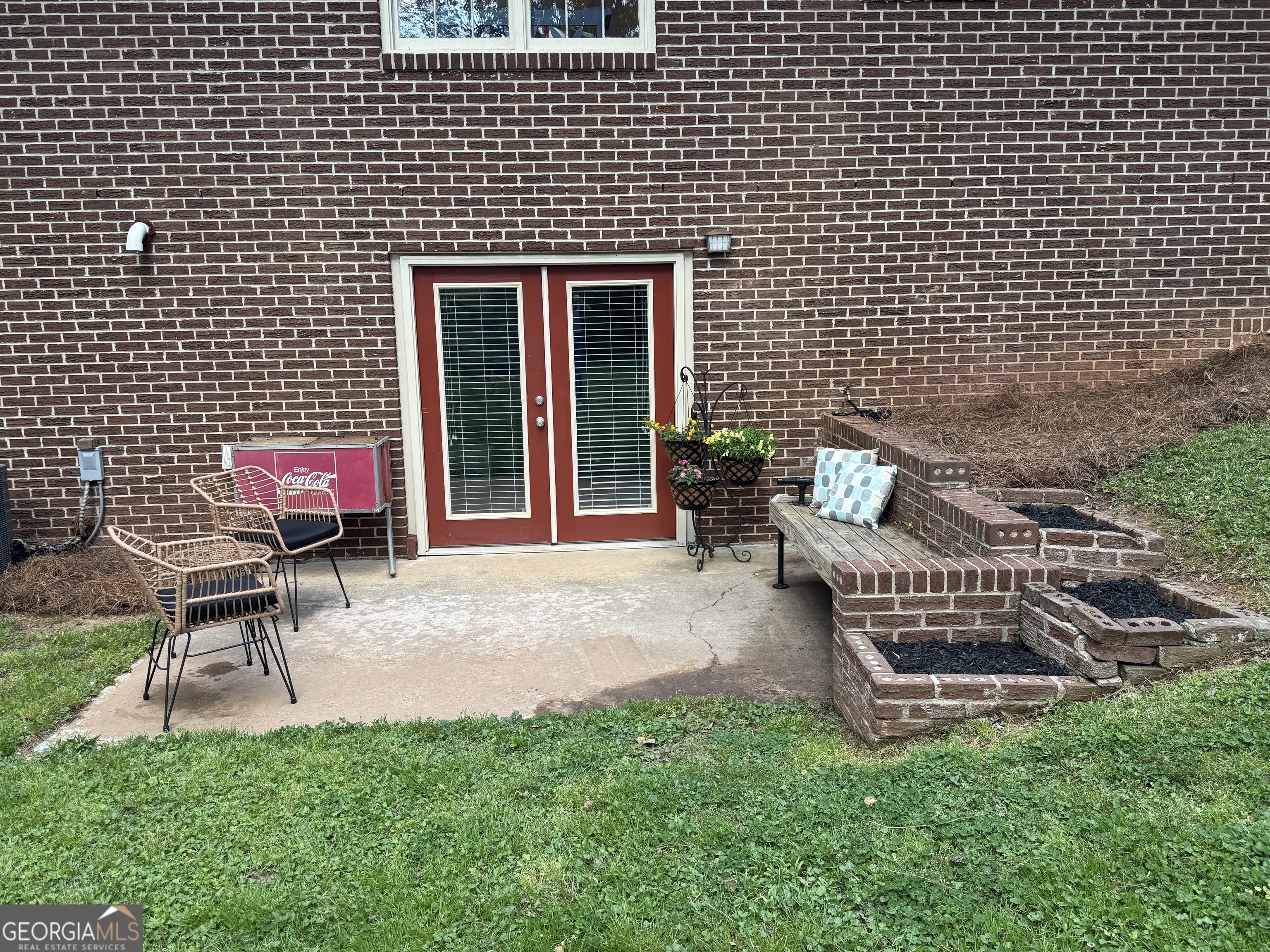 149 Caroline Avenue Athens, GA 30606 - Photo 39 of 42 a view of a patio with a bench