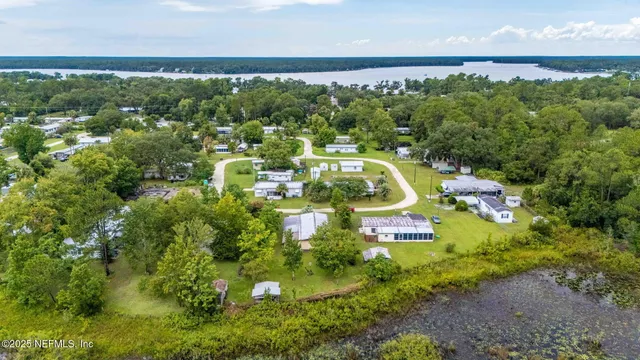 $136,999 | 123 Peninsular Drive, Crescent City, FL 32112