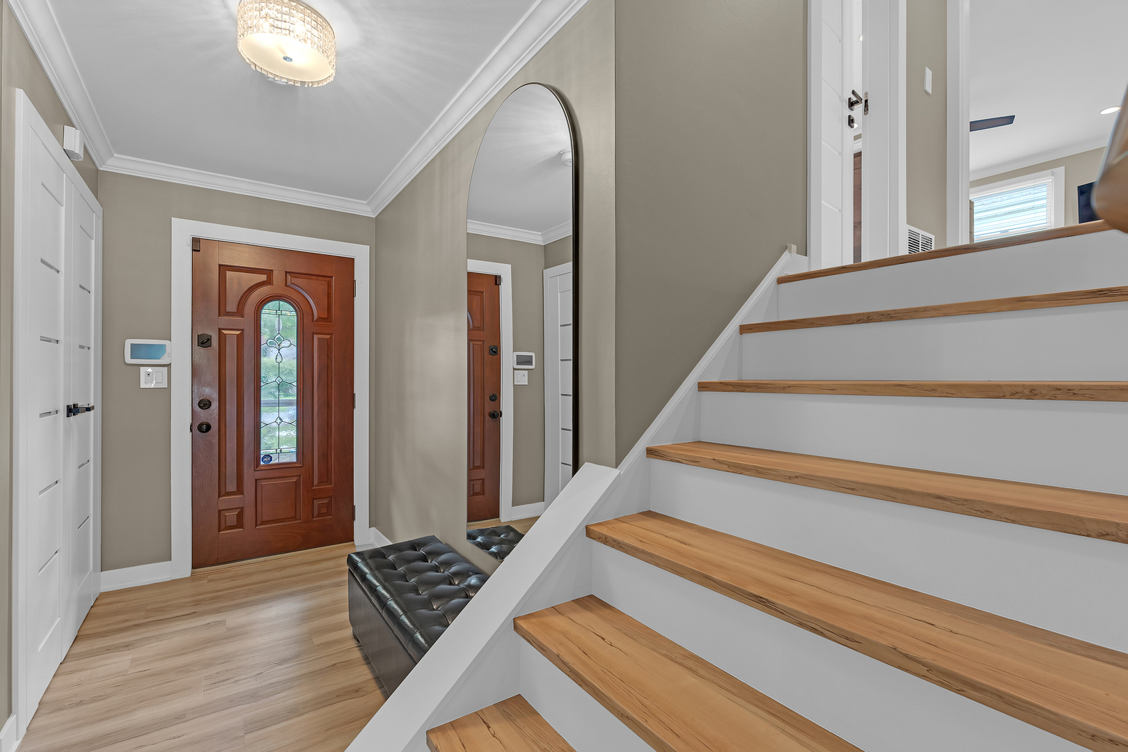 210 West Pickwick Road Arlington Heights, IL 60005 - Photo 22 of 35