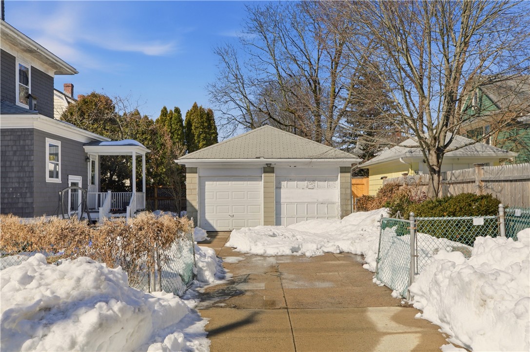 5 Lowden Street Pawtucket, RI 02860 - Photo 33 of 41