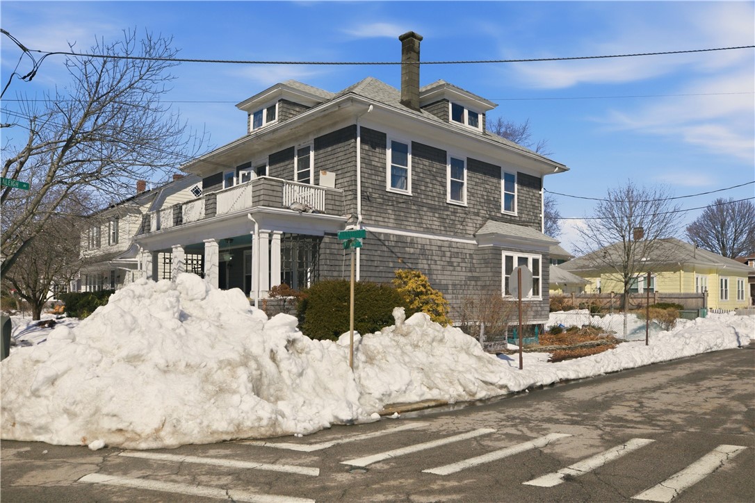 5 Lowden Street Pawtucket, RI 02860 - Photo 35 of 41