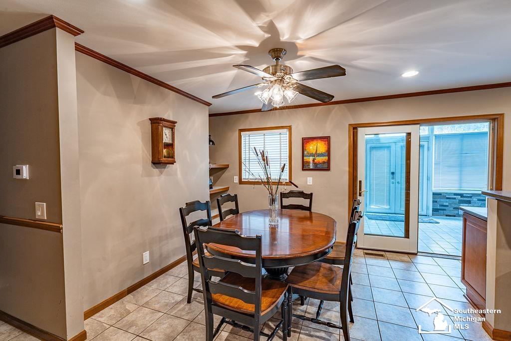 21680 Bell Road New Boston, MI 48164 - Photo 9 of 38 Gallery Image 9