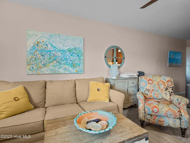 $220,000 | 301 Henderson Boulevard, Unit 24, Atlantic Beach, NC 28512