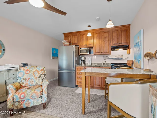 $220,000 | 301 Henderson Boulevard, Unit 24, Atlantic Beach, NC 28512