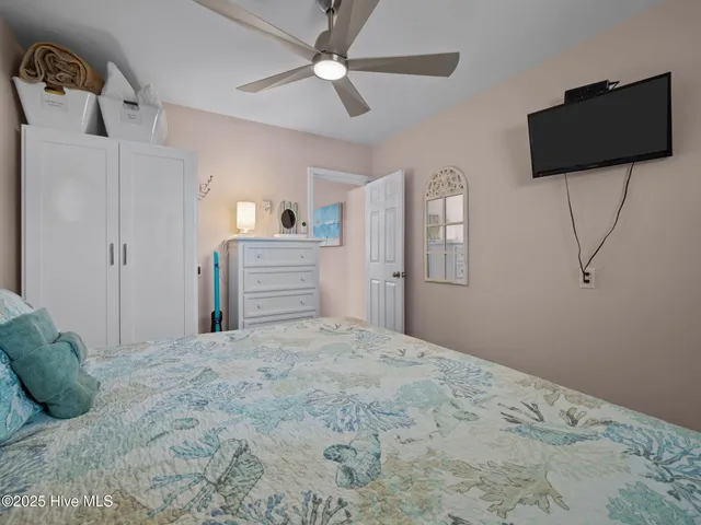$220,000 | 301 Henderson Boulevard, Unit 24, Atlantic Beach, NC 28512