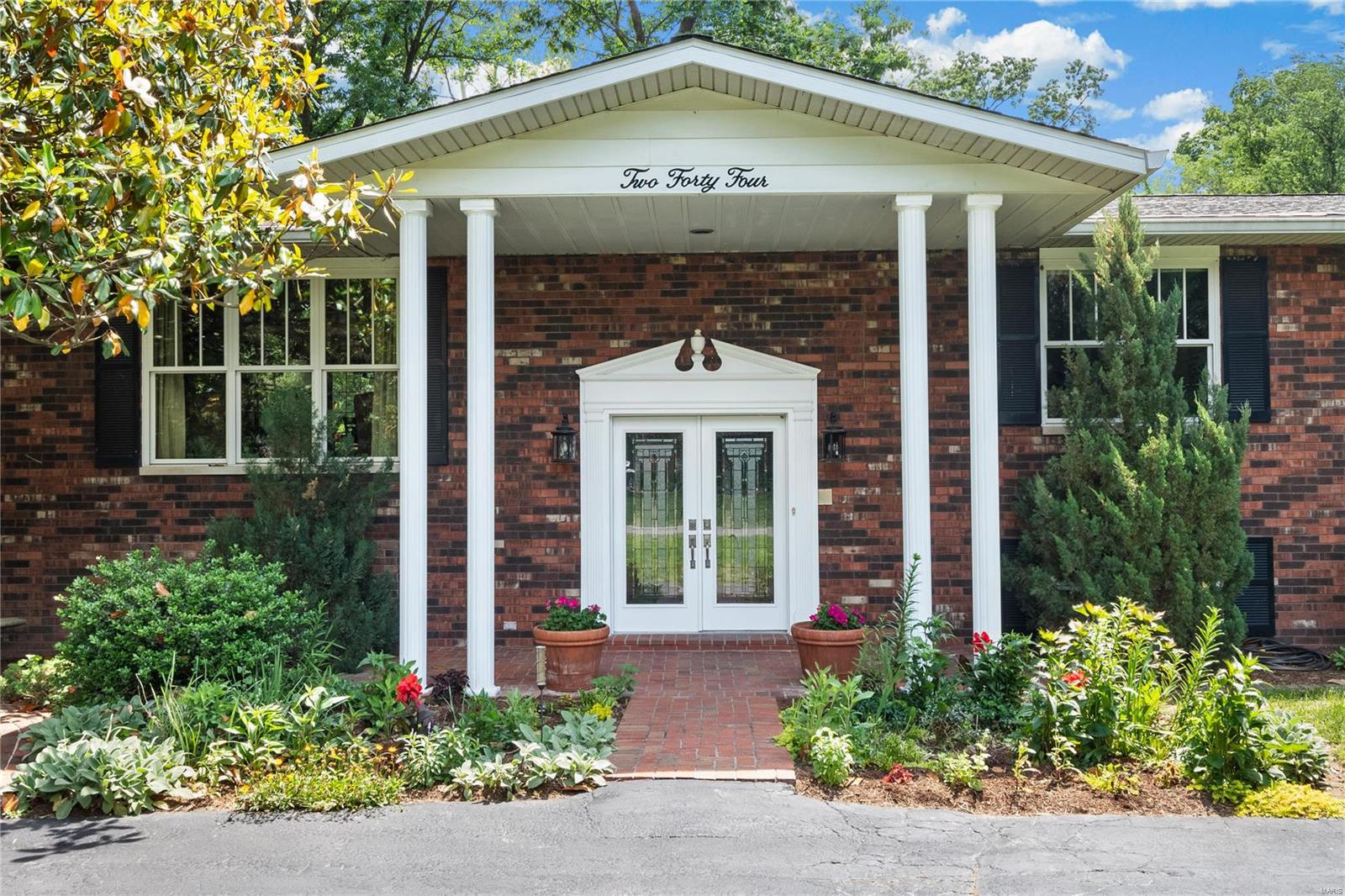 244 Linden Drive Shiloh, IL 62221 - Photo 6 of 49