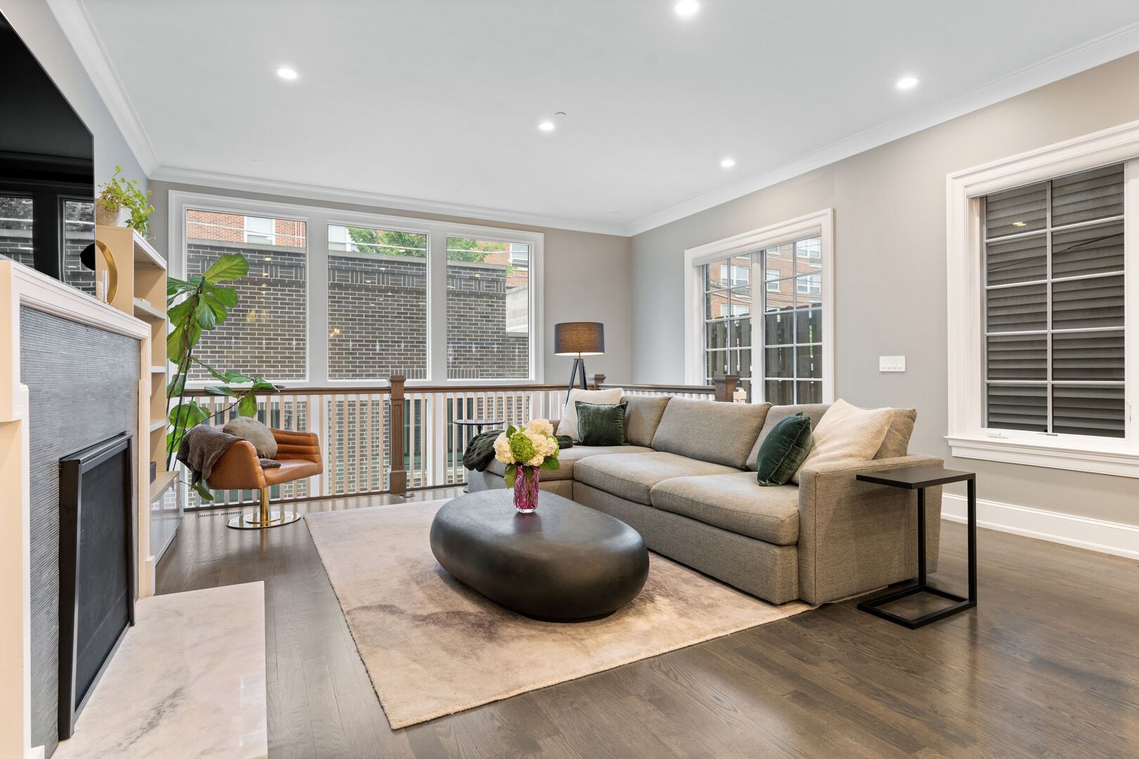 1306 West Byron Street Chicago, IL 60613 - Photo 13 of 43