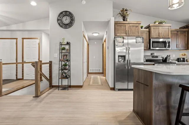 $475,000 | 6628 14th Street South, Fargo, ND 58104