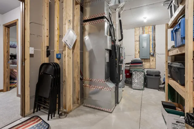 $475,000 | 6628 14th Street South, Fargo, ND 58104