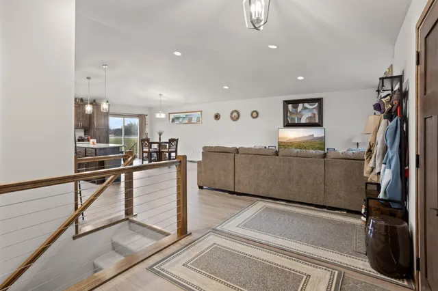 $475,000 | 6628 14th Street South, Fargo, ND 58104