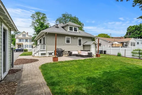 $569,000 | 31 Sycamore Street, Lowell, MA 01852
