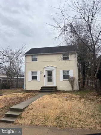 $620,000 | 1017 South Edison Street, Arlington, VA 22204