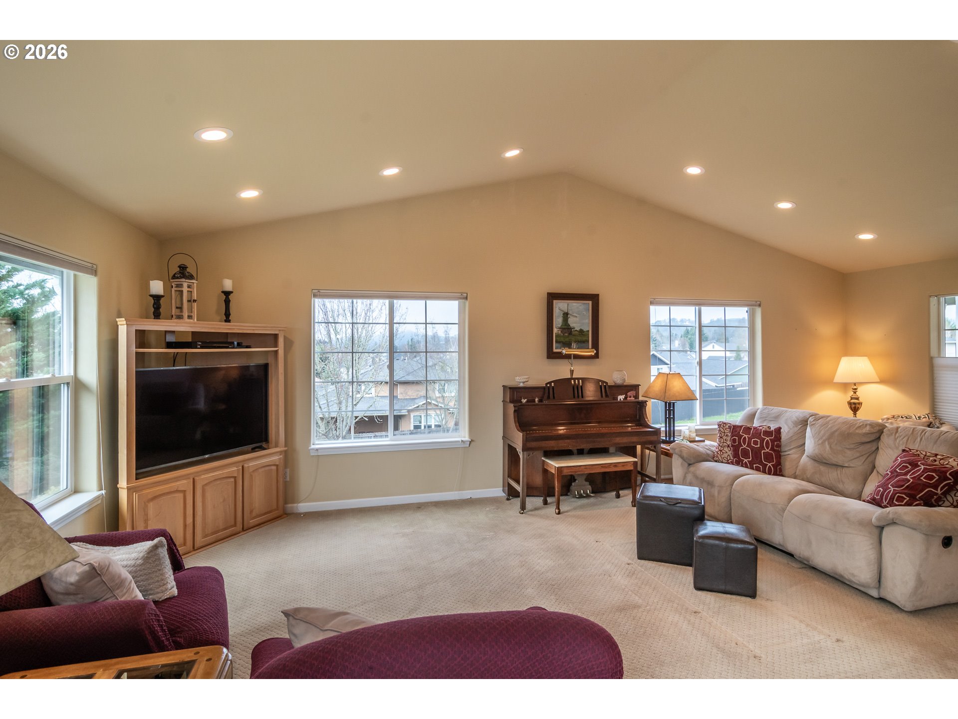 902 North View Drive Winchester, OR 97495 - Photo 19 of 32