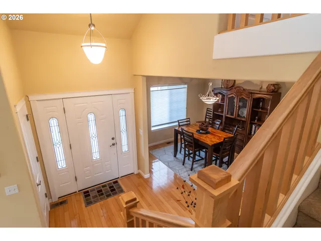 $515,000 | 902 North View Drive, Winchester, OR 97495