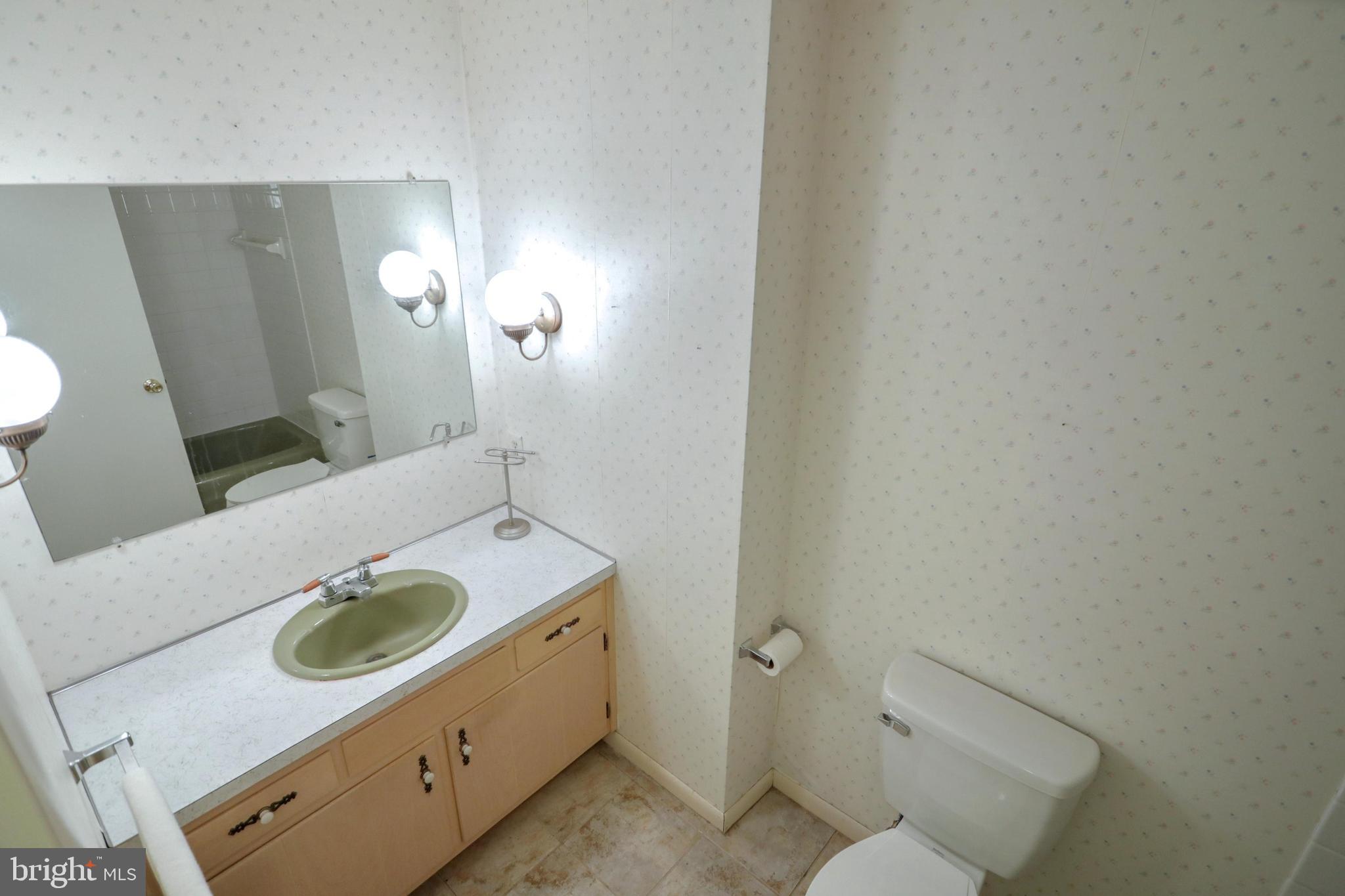 230 Margate Road York, PA 17408 - Photo 14 of 27