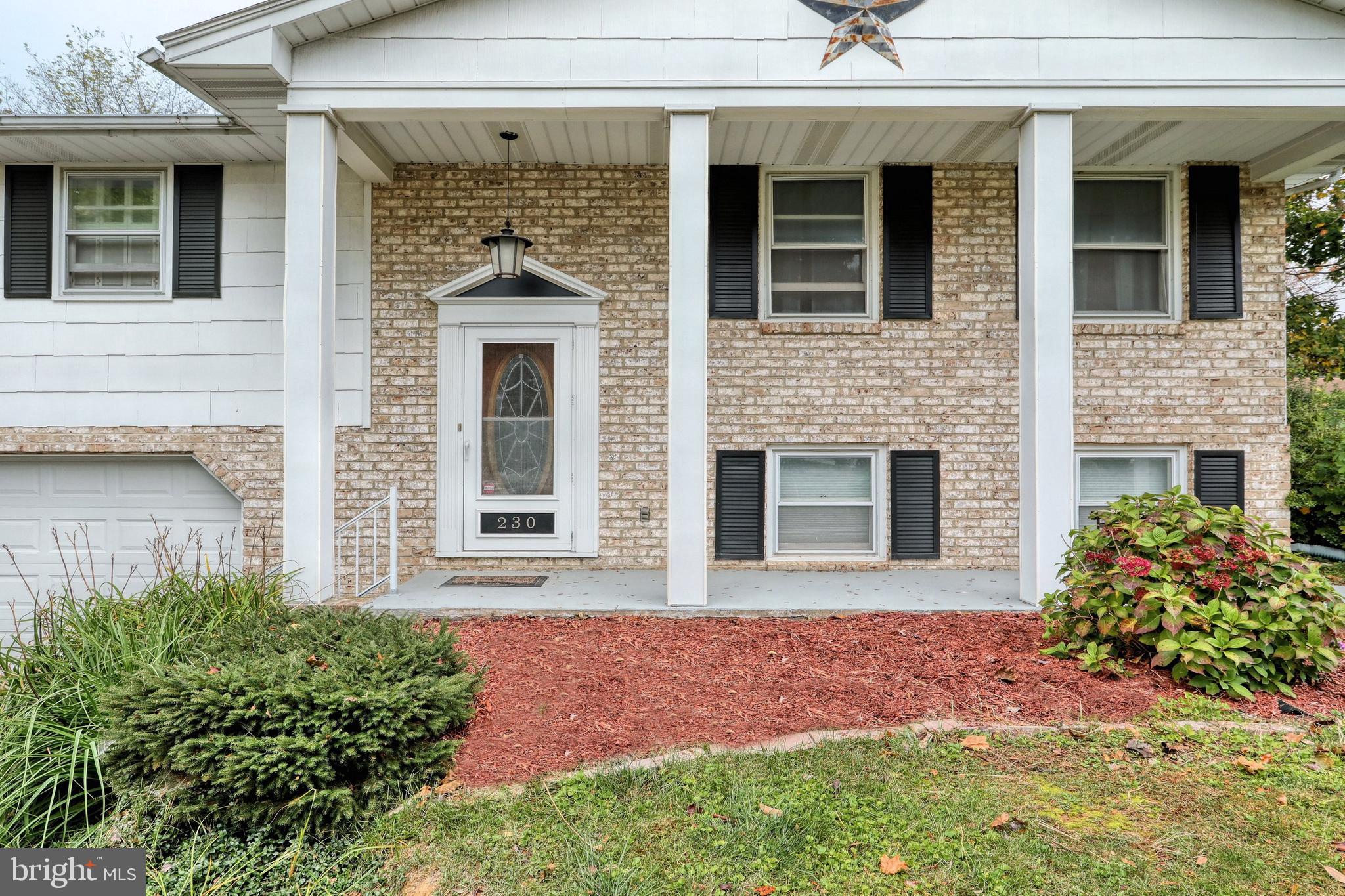 230 Margate Road York, PA 17408 - Photo 3 of 27
