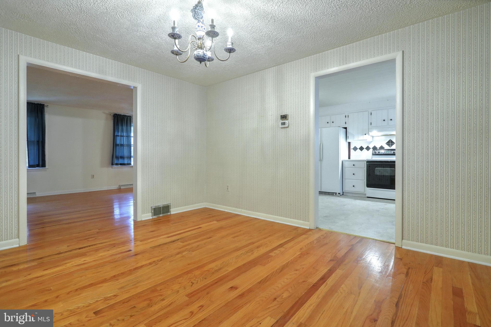 230 Margate Road York, PA 17408 - Photo 8 of 27