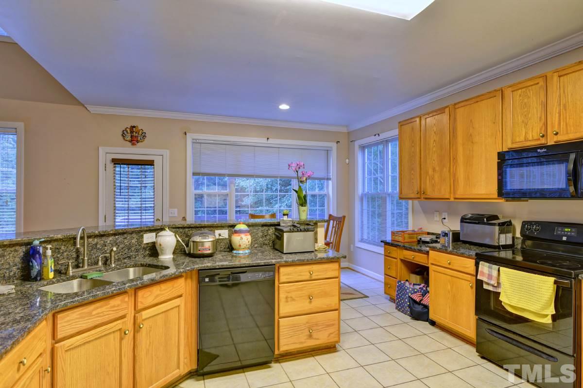 107 Plyersmill Road Cary, NC 27519 - Photo 7 of 25 Gallery Image 7