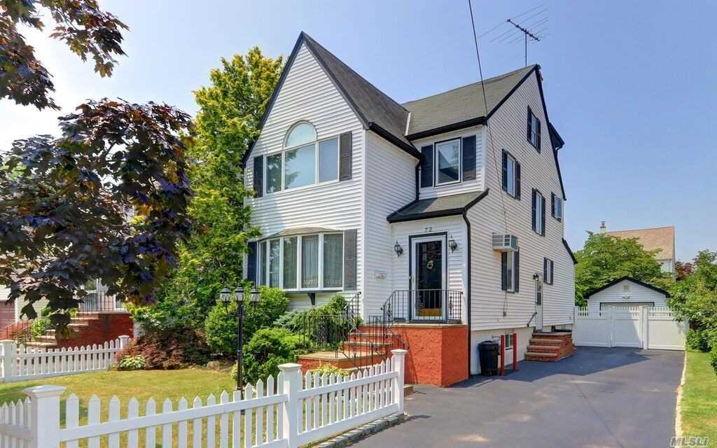 72 Gordon Road Valley Stream, NY 11581 - Photo 1 of 1 Gallery Image 1