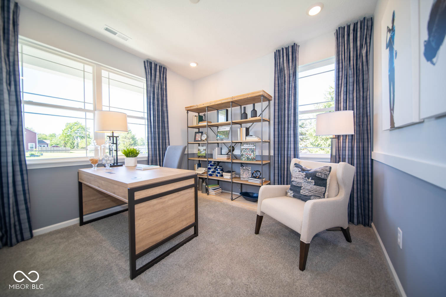 5885 Norfolk Road Greenwood, IN 46143 - Photo 4 of 27